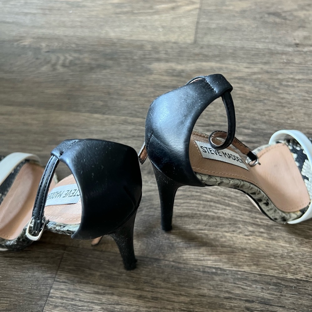 Heels - Picture 3 of 5